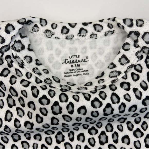 Little Treasure Girl Bodysuit 0-3M Set of 4 - Picture 4 of 9